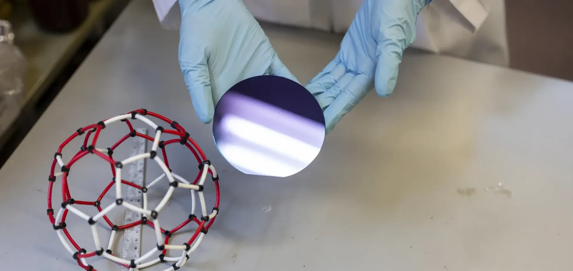  Laboratorio de Nanociencia y Nanotecnología  