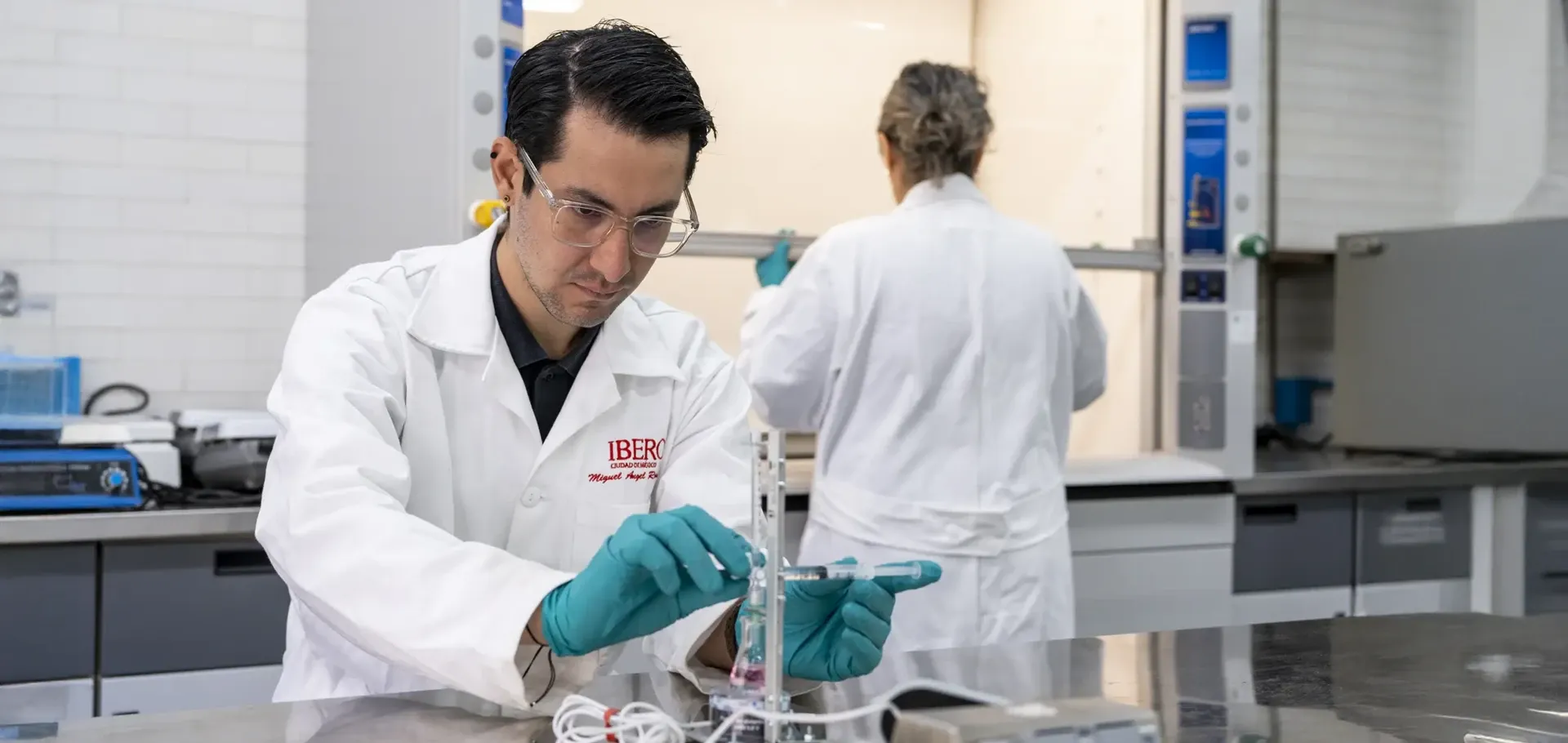 Laboratorio de Química L106 Química